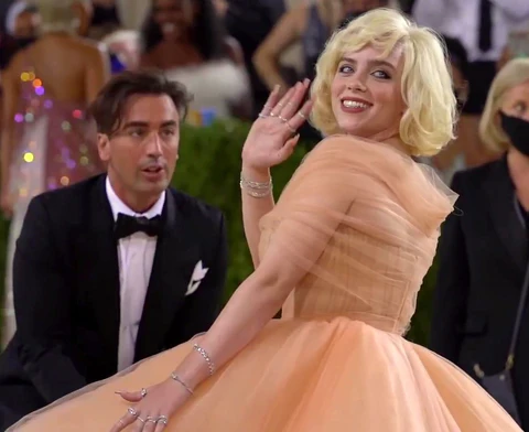 billie eilish at met gala