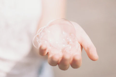 holding the bubbles