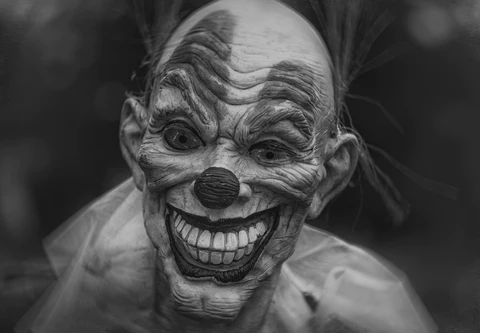the scary clown costume
